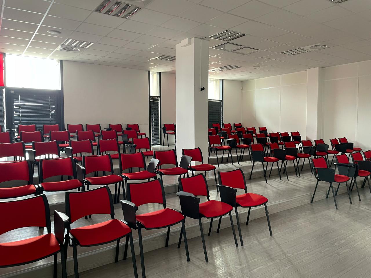 Bureau Aix-en-Provence 1222m² Location bureau Aix-en-Provence Bouches-du-Rhône OLBUR2529995 15